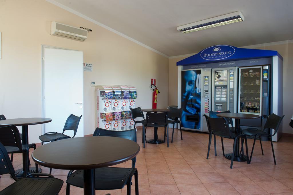 Autohotel Rávena Exterior foto